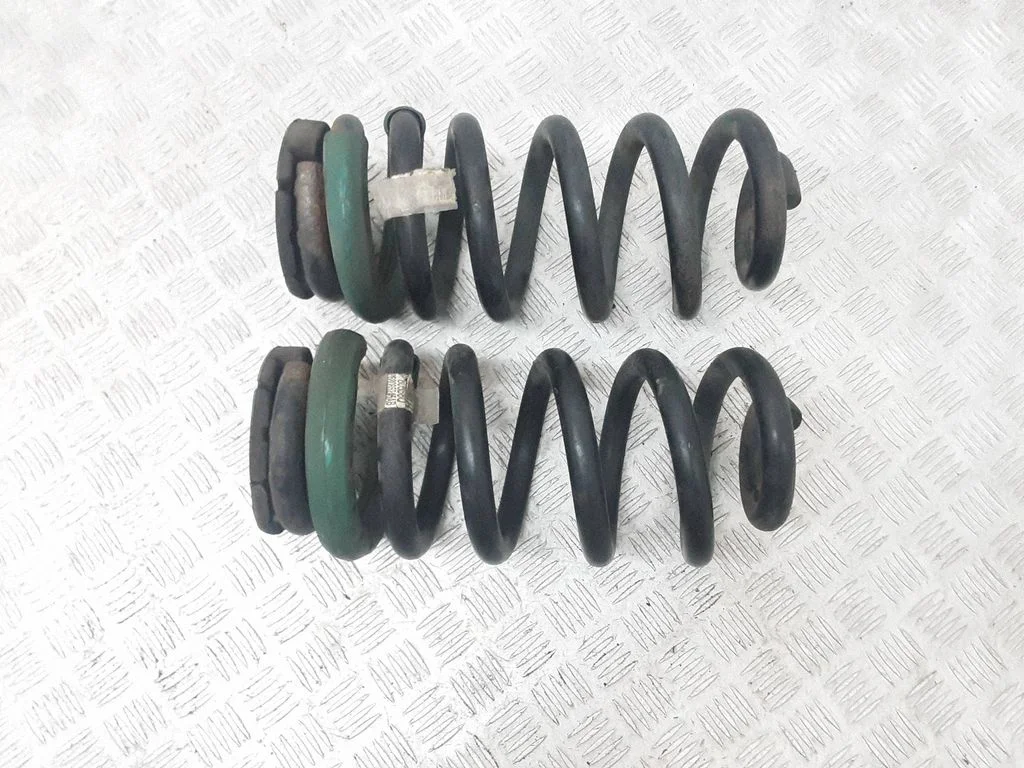 Tagumine keerdvedru 68085245AB
