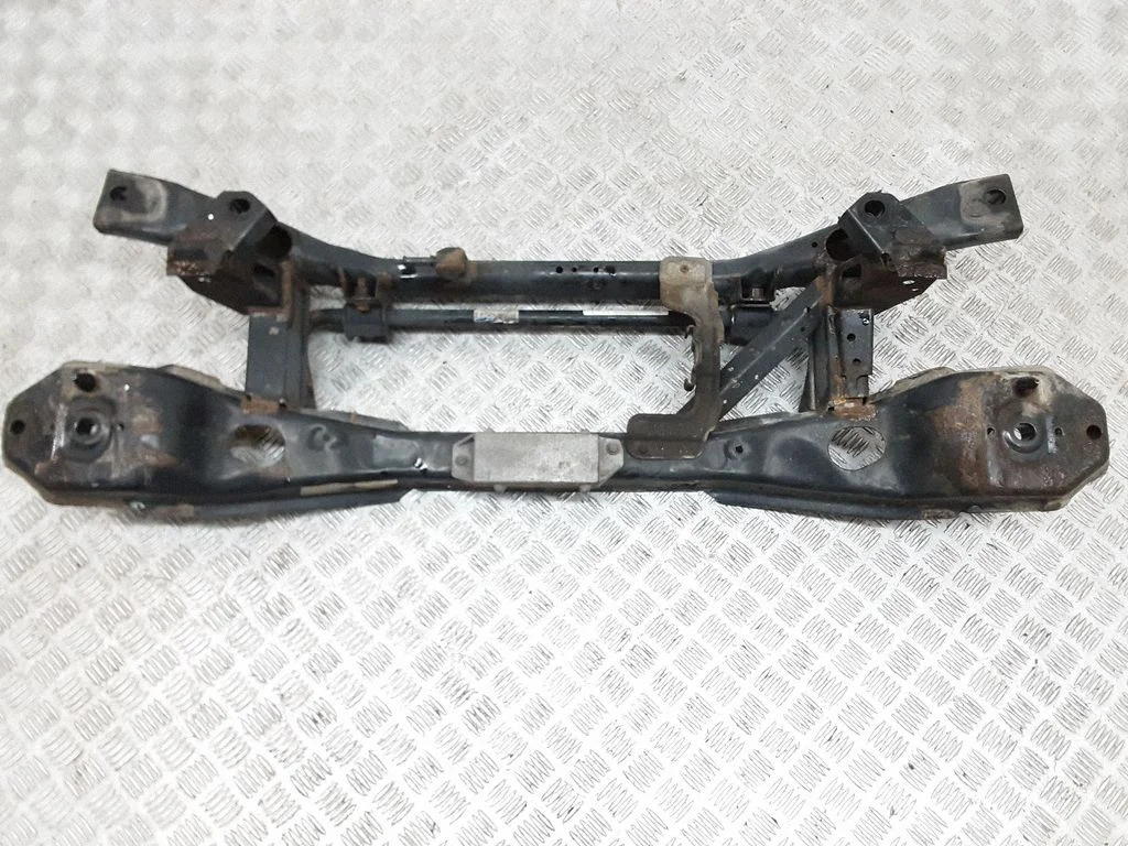 Rear subframe – Volvo V50 (2008-2012)
