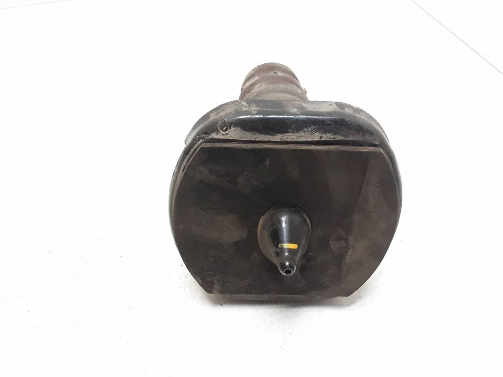 Rear coil spring rubber mount – Volvo XC60 (2009-2013)