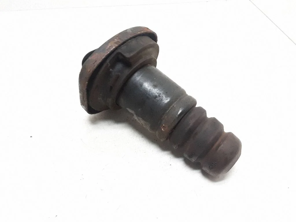 Rear coil spring rubber mount – Volvo S60 (2014-2018)