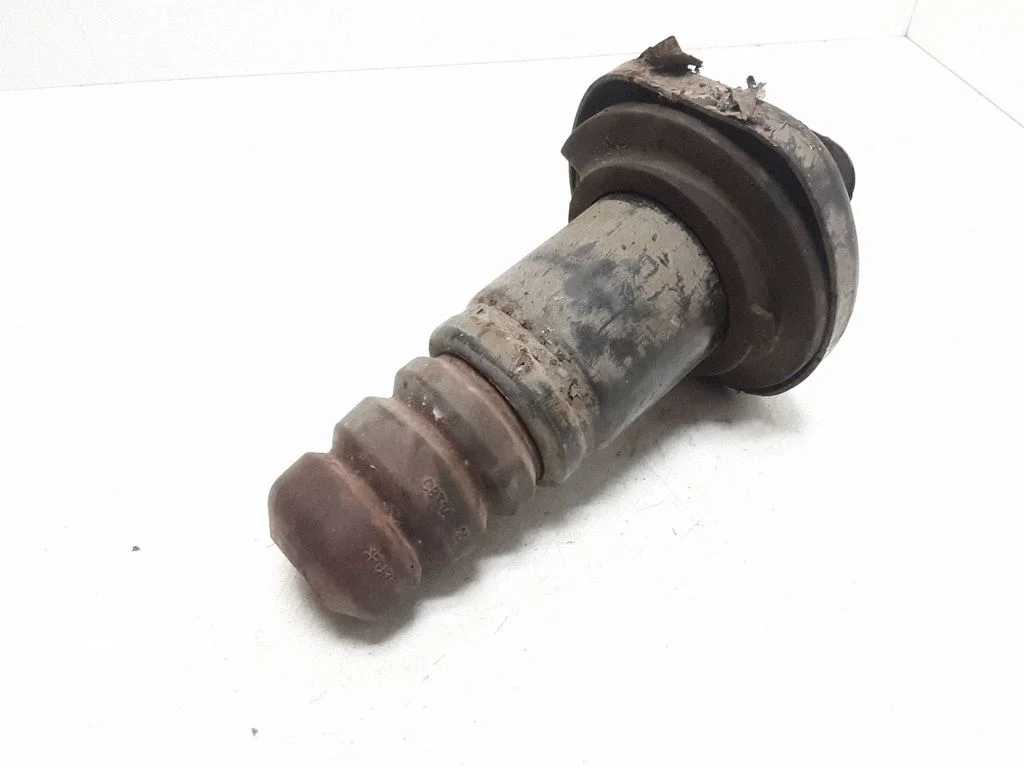 Rear coil spring rubber mount – Volvo XC60 (2009-2013)
