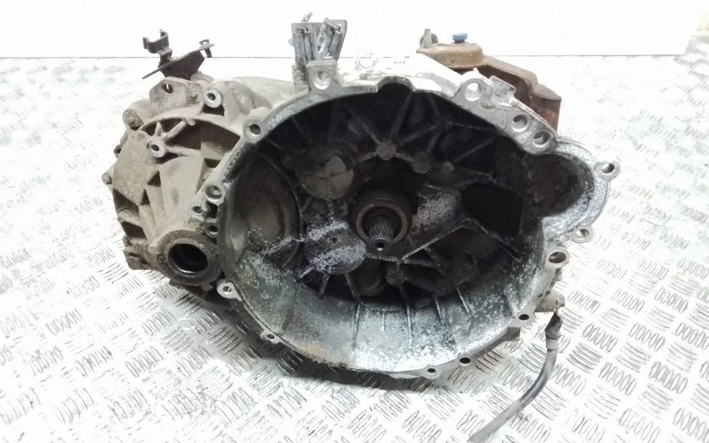 Mehaaniline 5-käiguline käigukast – Volvo S60 (2001-2004)