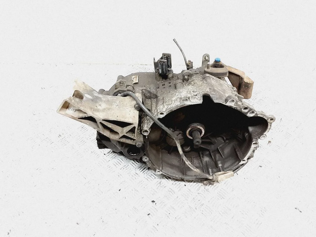 Mehaaniline 5-käiguline käigukast – Volvo S60 (2001-2004)