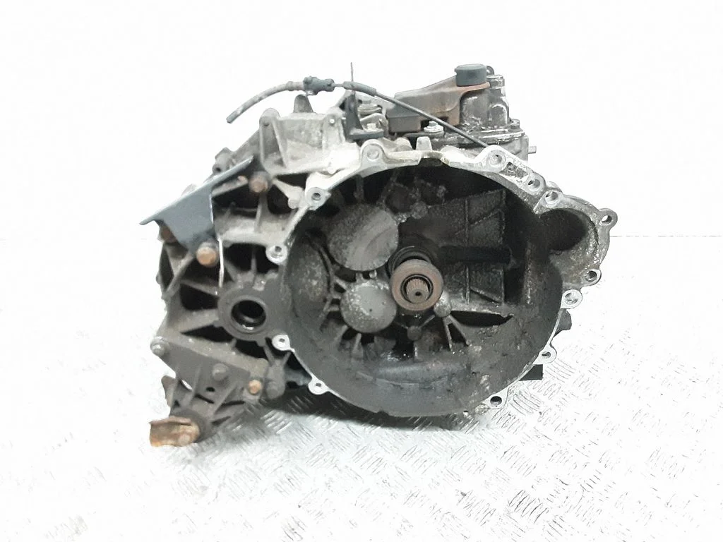 Manual 6 speed gearbox – Volvo V70 (2008-2013)