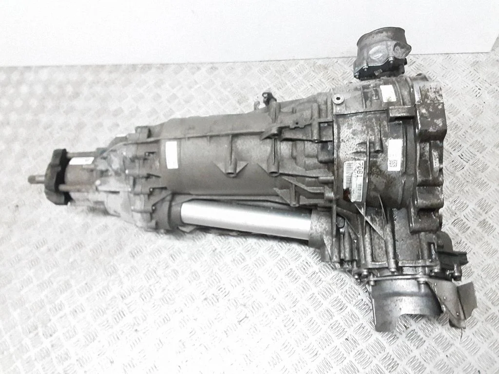 Automatic gearbox – front