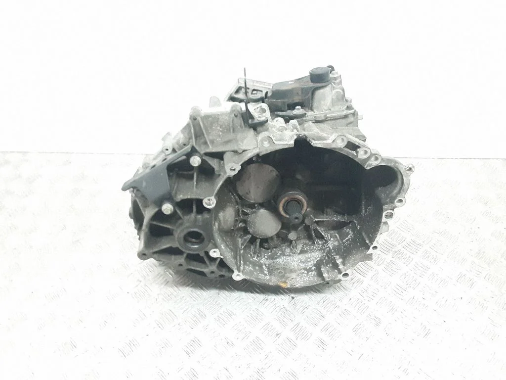Manual 6 speed gearbox – Volvo V70 (2005-2008)