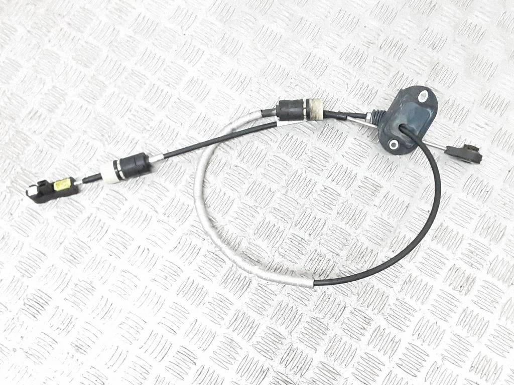 Gear shift cable linkage 31256941