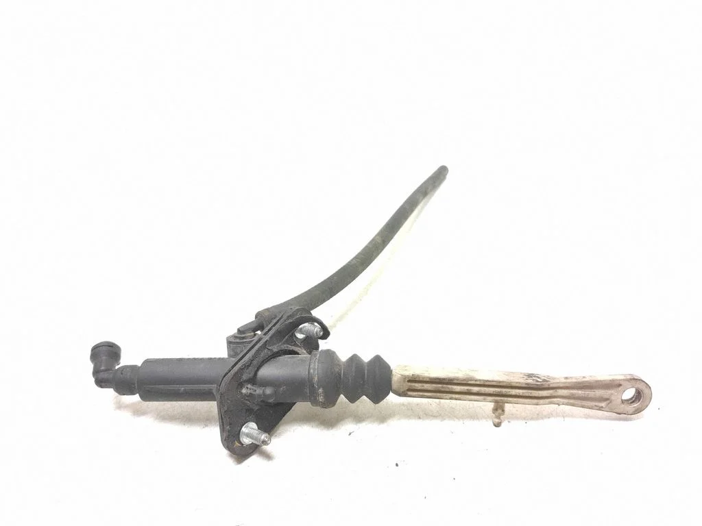 Siduri peasilinder – Volvo S60 (2001-2004)