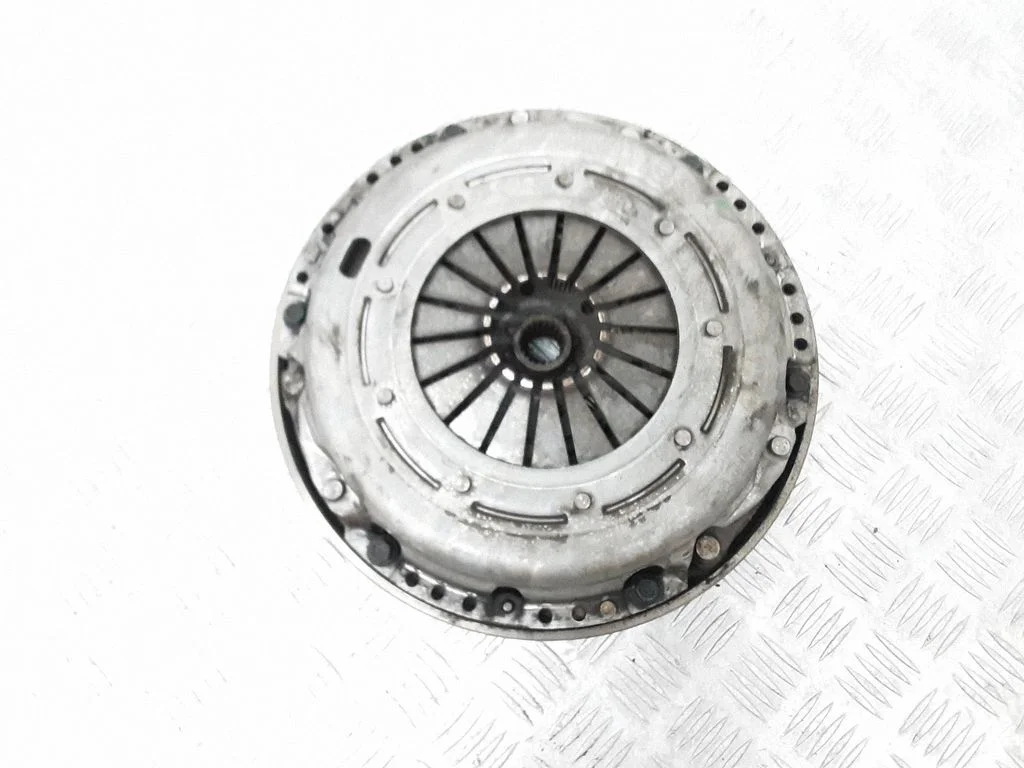 Sidurikomplekt – Ford Focus (2010-2017)
