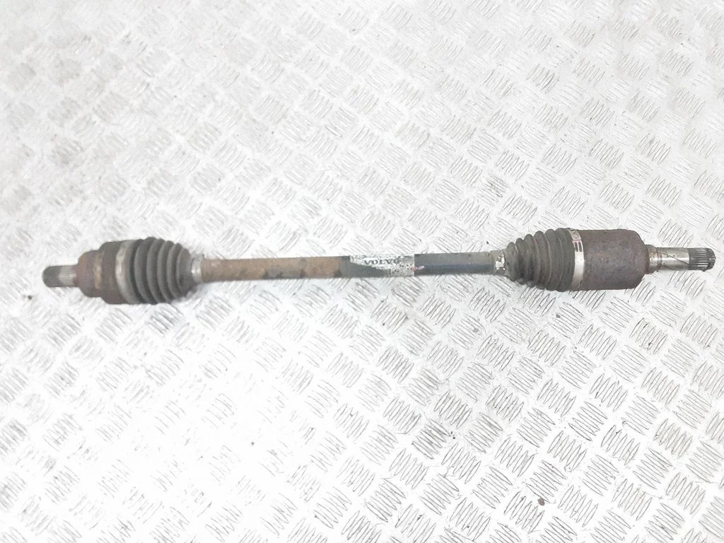 Rear driveshaft