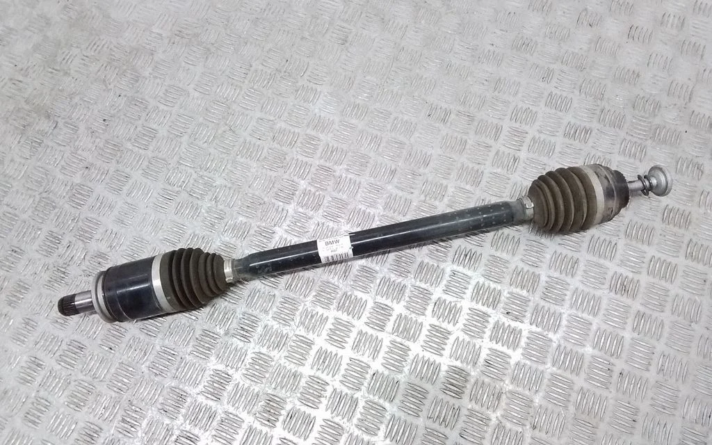 Rear driveshaft 7641212