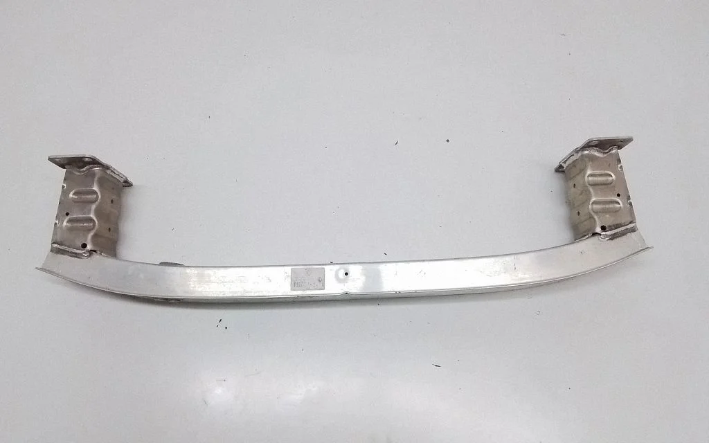 Front bumper cross member