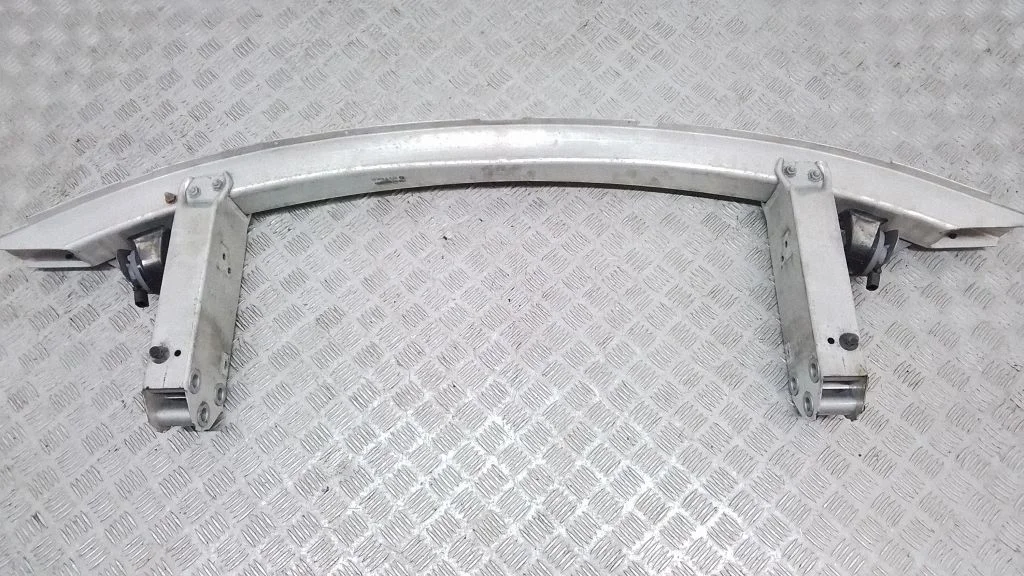 Front bumper cross member 7186899