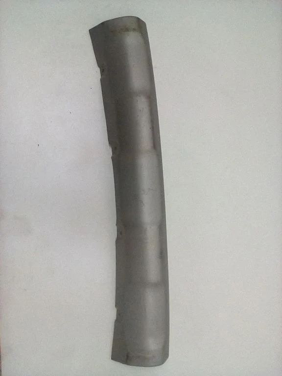 Esistange alumine osa (huul) – Subaru Outback (BS) (2015-2019)