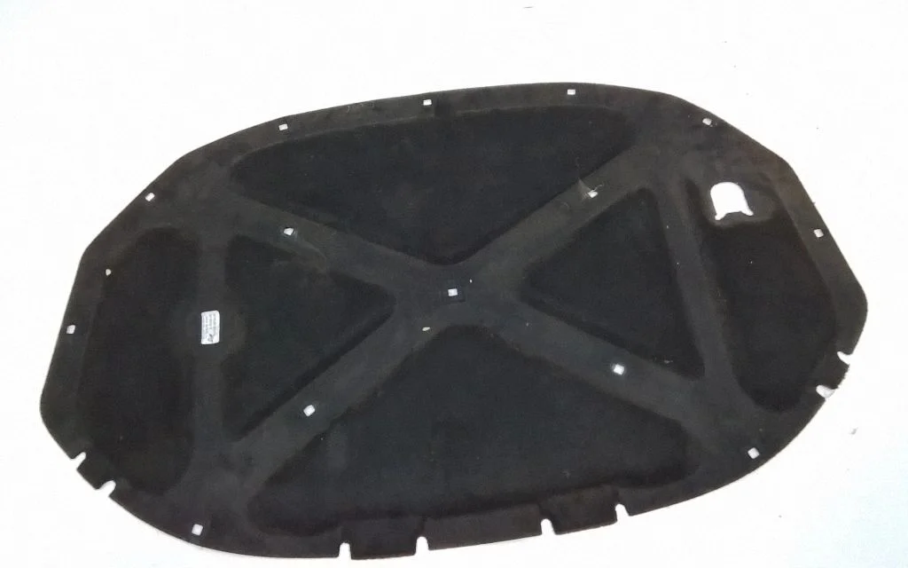 Mootorikapoti heli-/soojusisolatsioon – Volkswagen Passat CC (2008-2016)