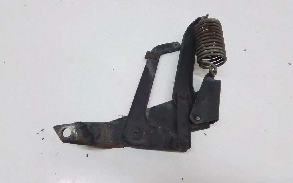 Mootorikapoti hinged – Rolls-Royce Silver Spur (1980-1998), eesmine vasak