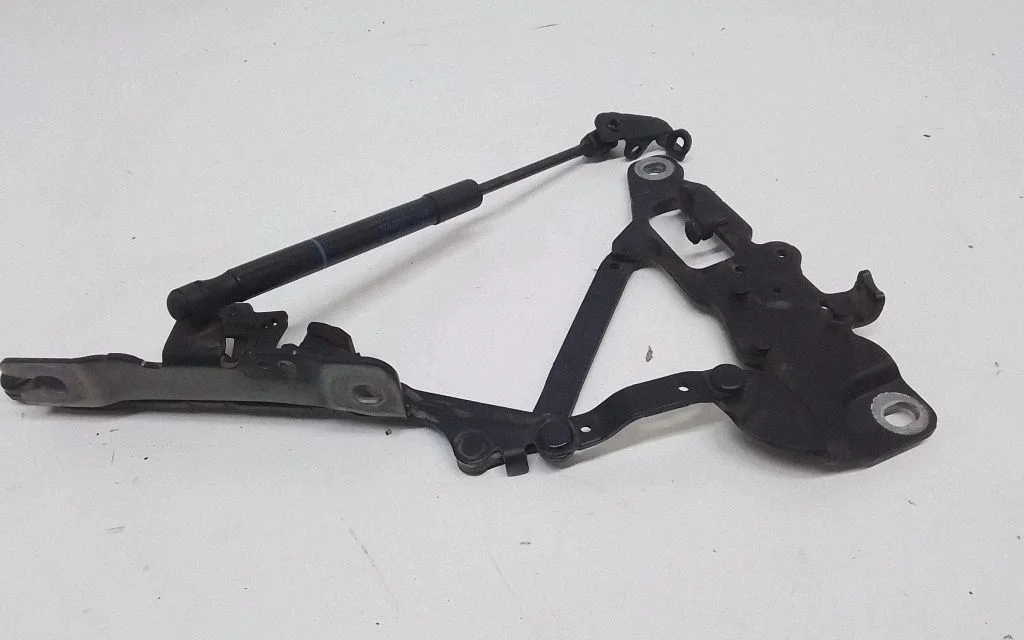 Engine bonnet/hood hinges 7250805