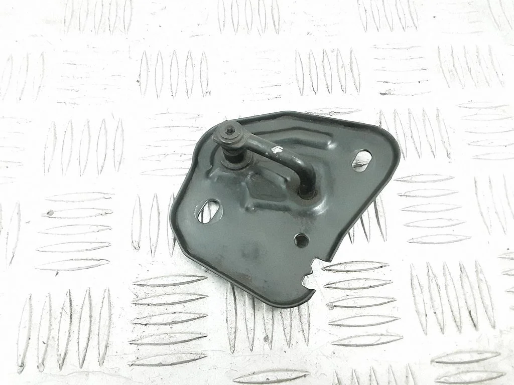 Engine bonnet/hood lock/latch loop/hook – Audi RS Q3 (2013-2018)