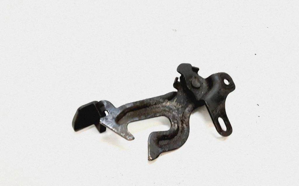 Engine bonnet/hood lock/latch loop/hook – Volvo S60 (2011-2013)
