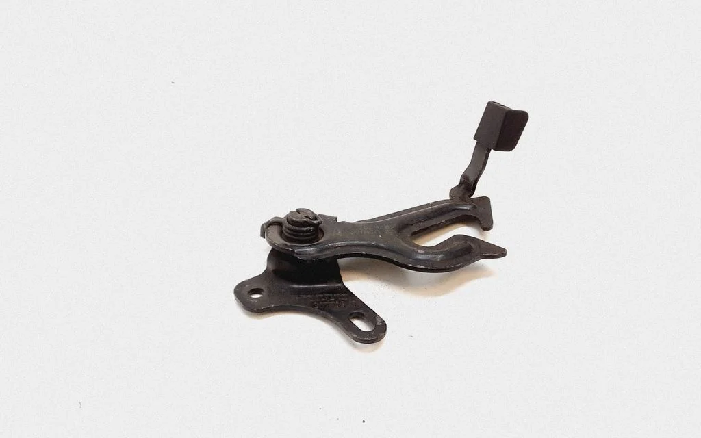 Engine bonnet/hood lock/latch loop/hook – Volvo S80 (2007-2013)
