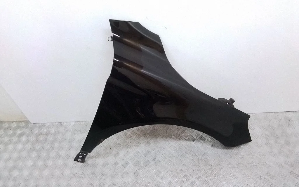 Fender – Volvo XC60 (2009-2013)