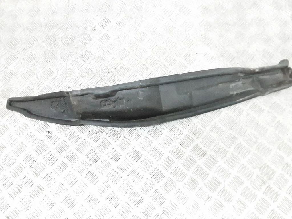 Pianka błotnika 68225662A