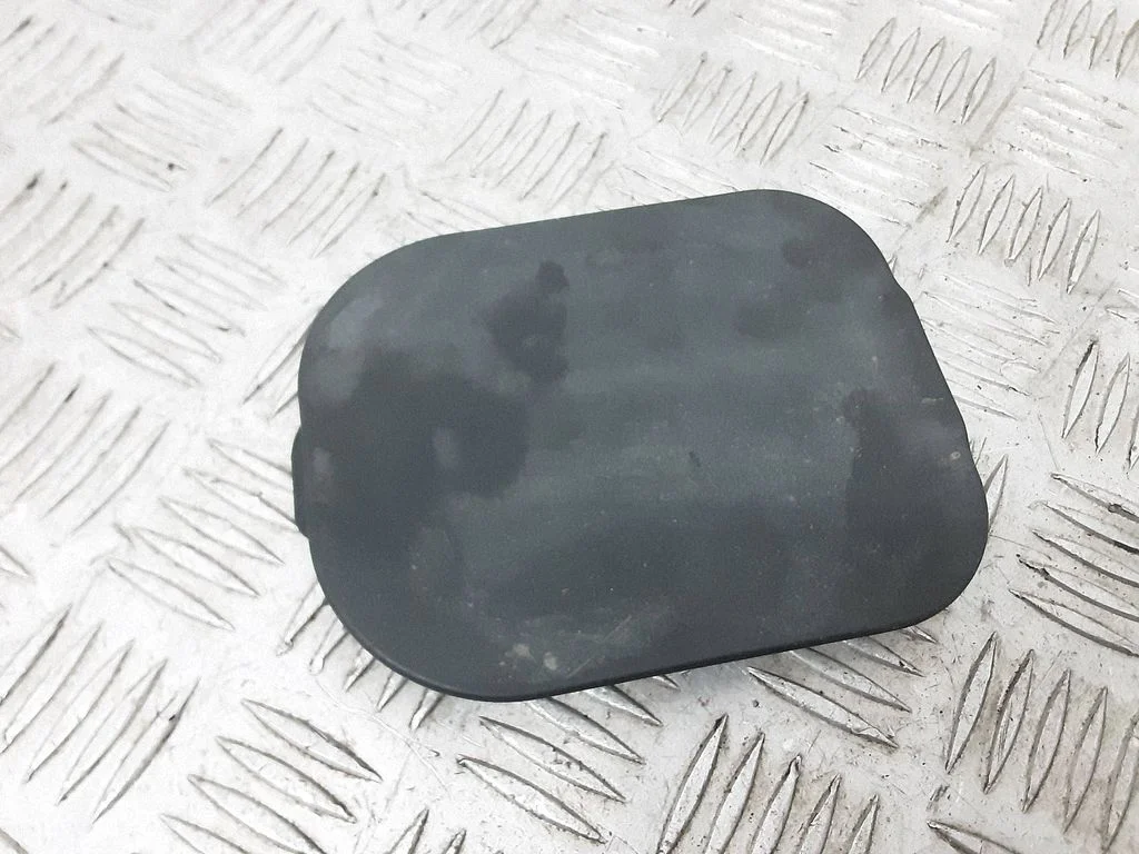 Esimene rattakoopa katteliist / porikaitse 5G0805413C