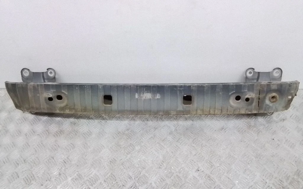 Rear bumper cross member