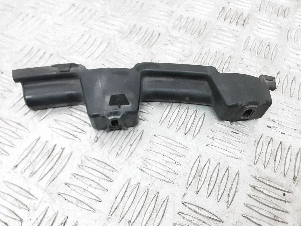 Rear bumper mounting bracket 4H0807365A