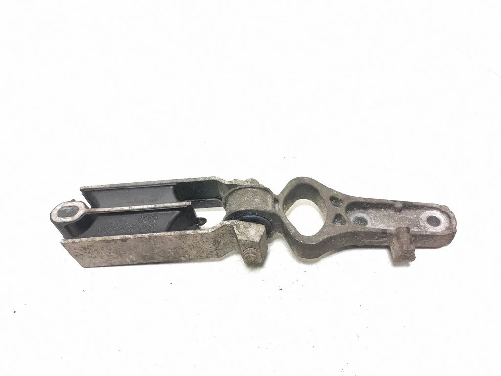 Gearbox mount – Volvo S60 (2014-2018)