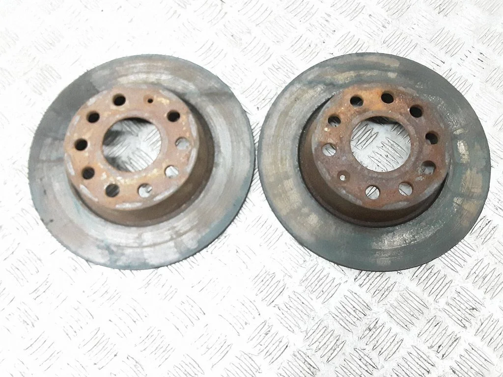 Rear brake disc – Volkswagen e-Golf (2014-)