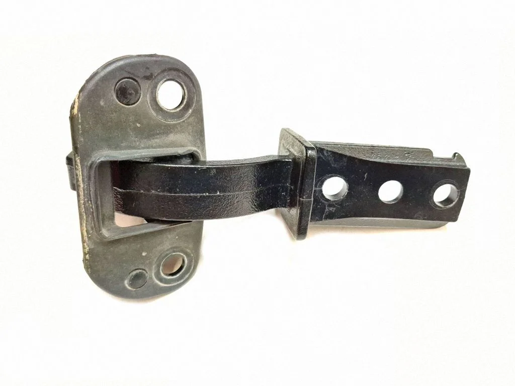 Tailgate/trunk/boot hinge – Volvo V70 (2008-2013)