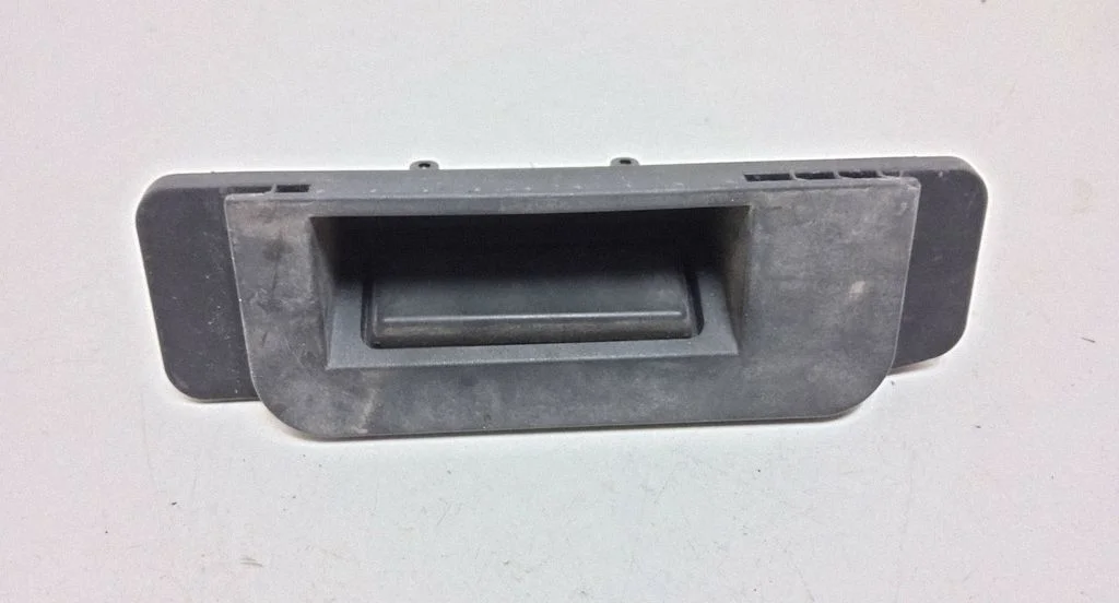 Tailgate/trunk/boot exterior handle – Mercedes-Benz E-Class W213 (2016-)