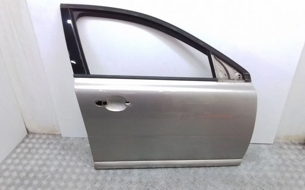 Drzwi przednie 48416