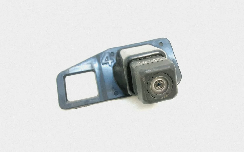 Reversing camera – Toyota RAV 4 (XA40) (2012-2018)