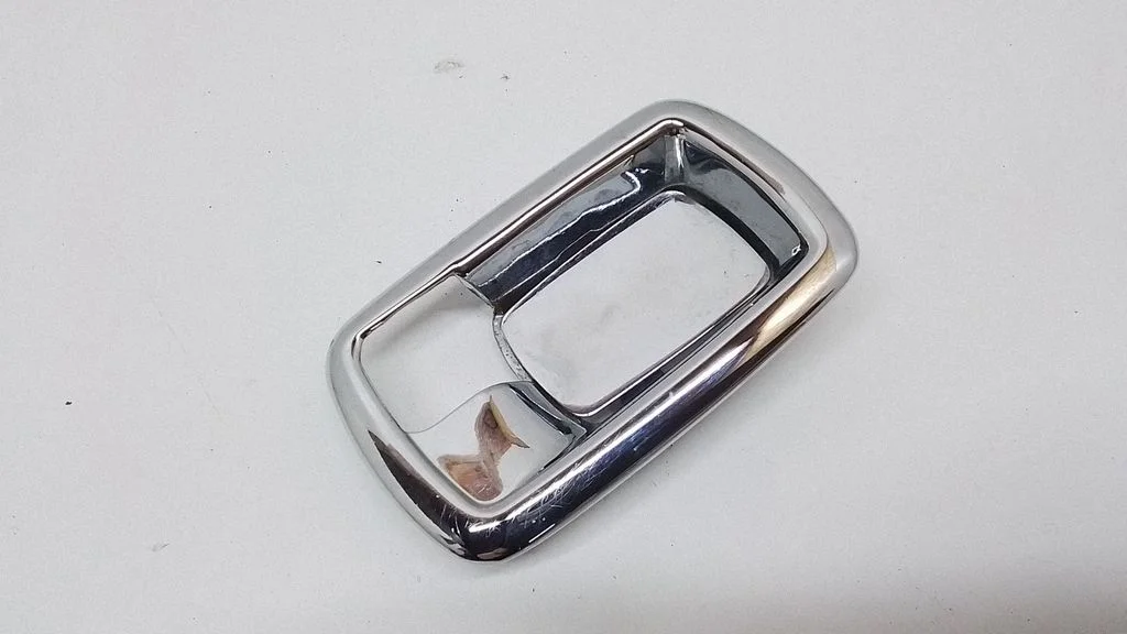 Front door cover/cap – Rolls-Royce Silver Spur (1980-1998)