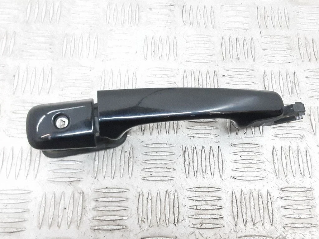 Esiukse välimine käepide 30753785