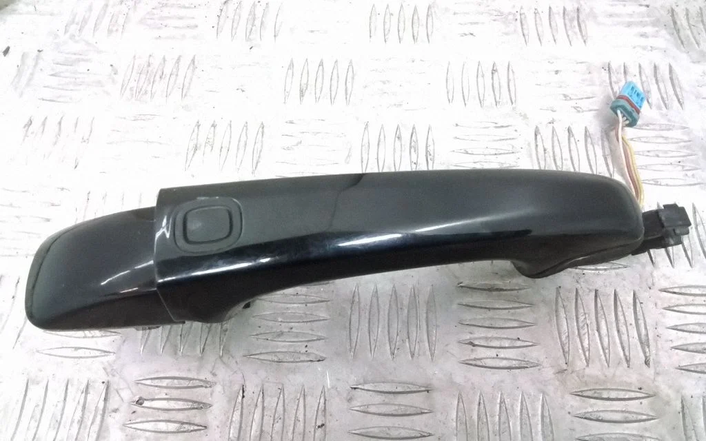 Esiukse välimine käepide 30753786