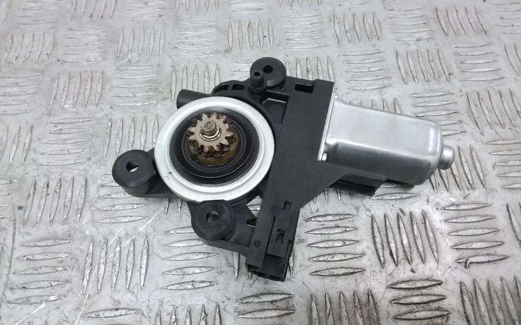 Front door window regulator motor 970714101