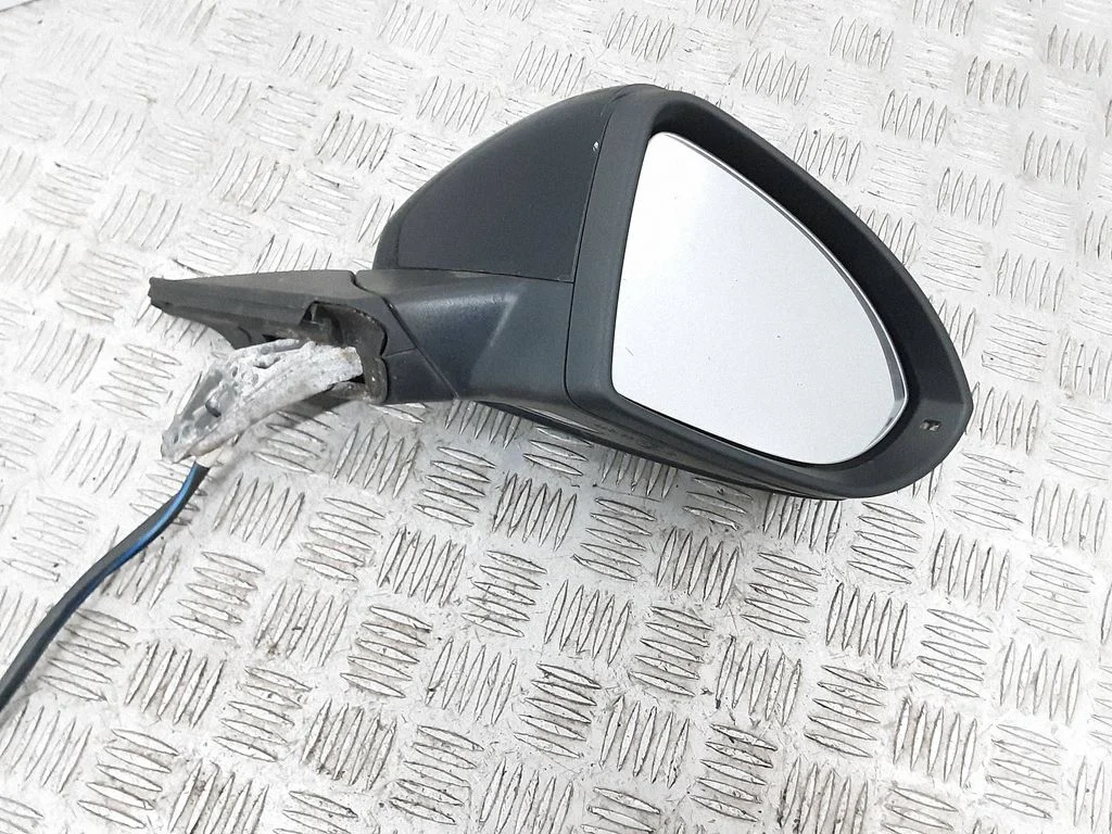 Front door electric wing mirror – Volkswagen e-Golf (2014-)