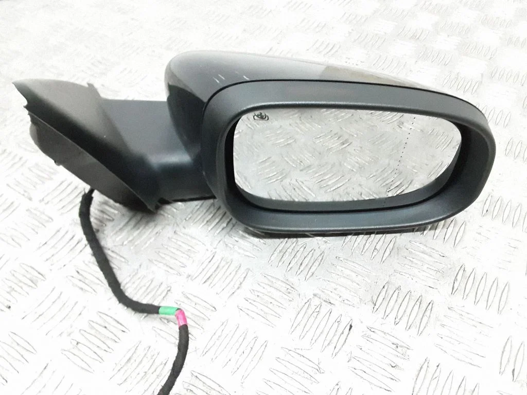 Esiukse elektriline välispeegel 3303000