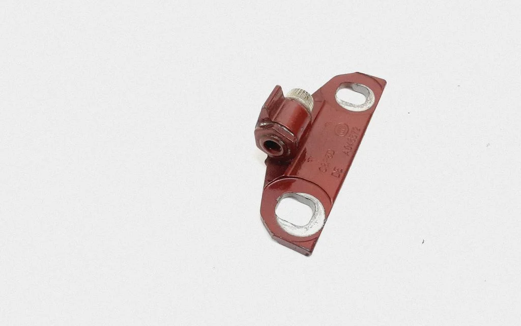 Rear door upper hinge – Volvo V60 (2011-2013)