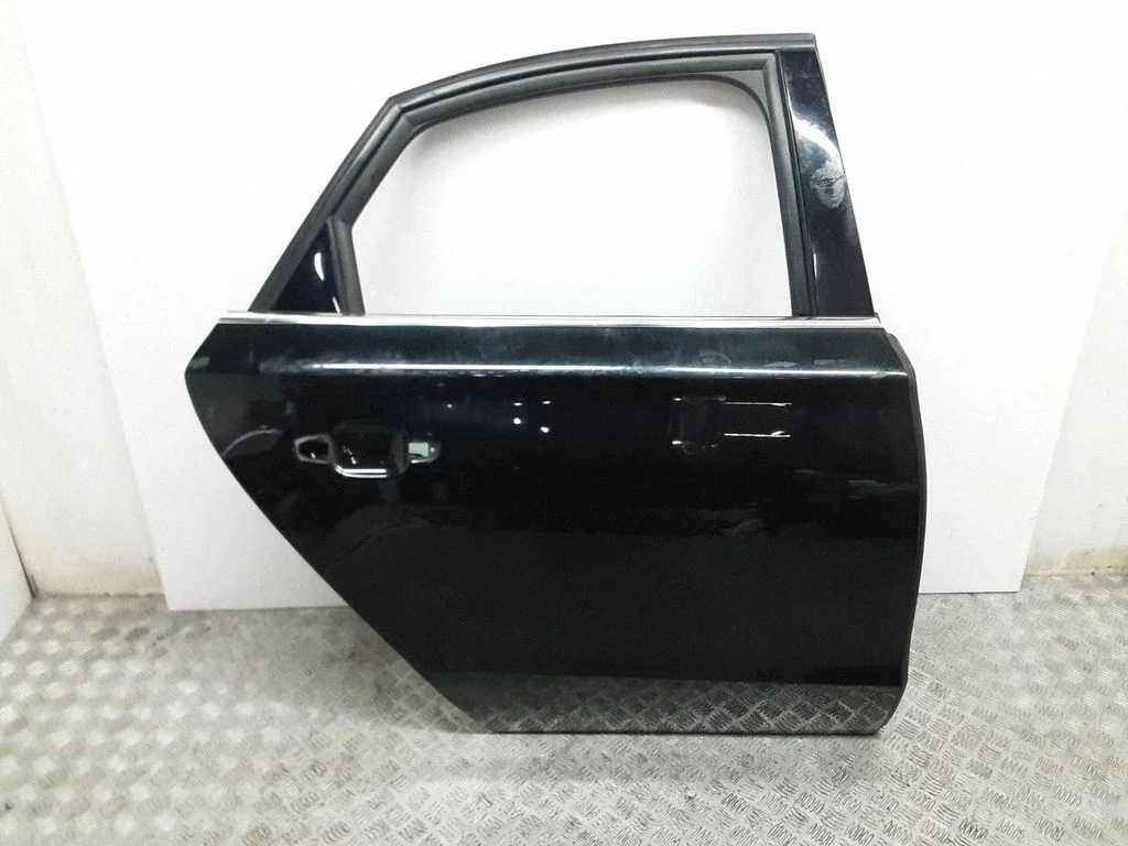 Rear door 4H0833312