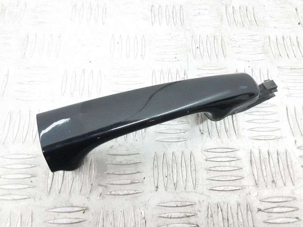 Tagaukse välimine käepide 30753785