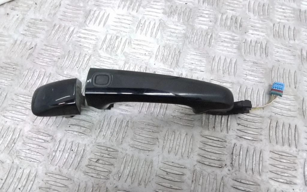 Tagaukse välimine käepide 30753786