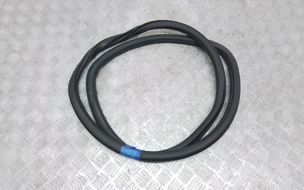 Rear door rubber seal (on body) – Volkswagen Jetta USA (2019-)