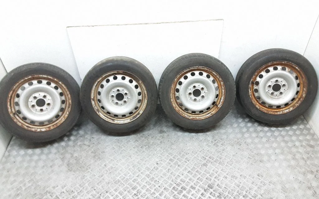 R16 steel rim – Mercedes-Benz Vito Viano W639 (2003-2014)