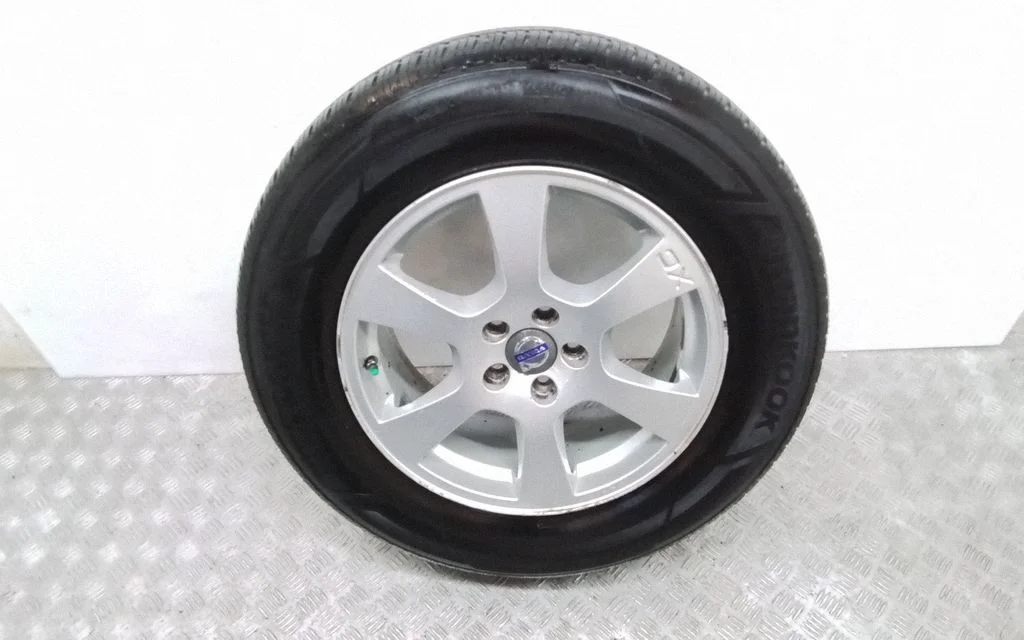 R17 alloy rim – Volvo XC60 (2009-2013)