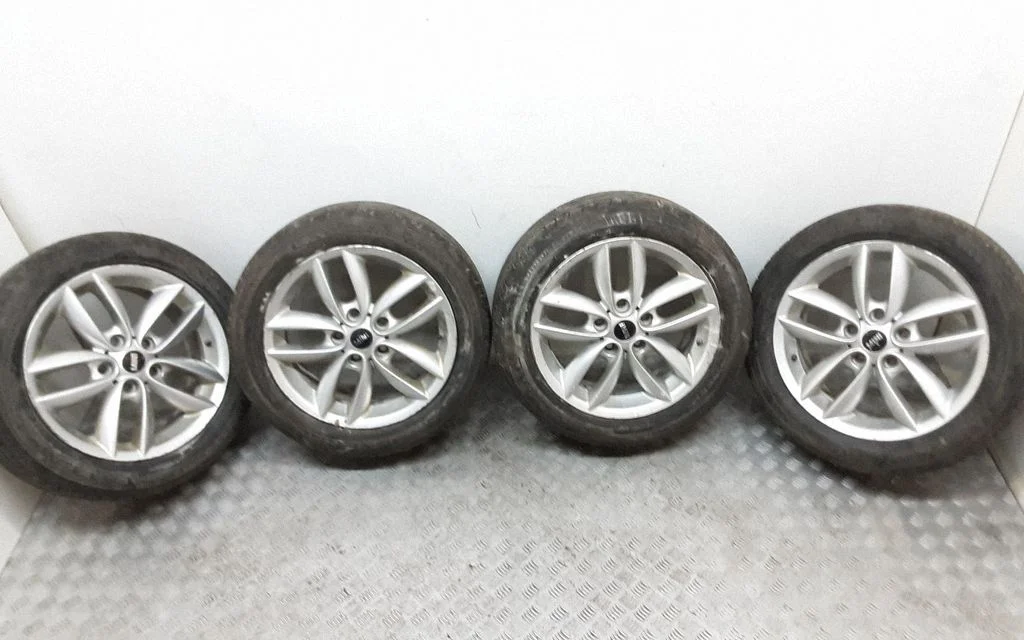 R17 alloy rim – Mini Cooper Countryman R60 (2011-2016)