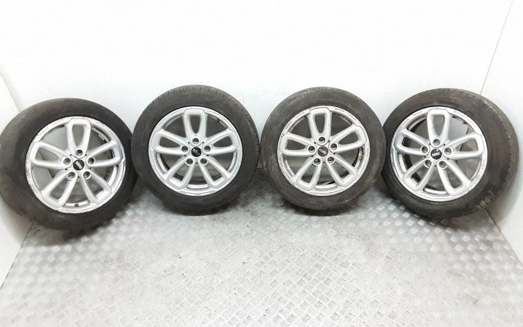 R17 alloy rim – Mini Cooper Countryman R60 (2011-2016)